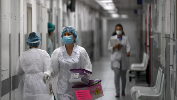 В Подмосковье более 200 медиков трудоустроились при содействии региональной программы