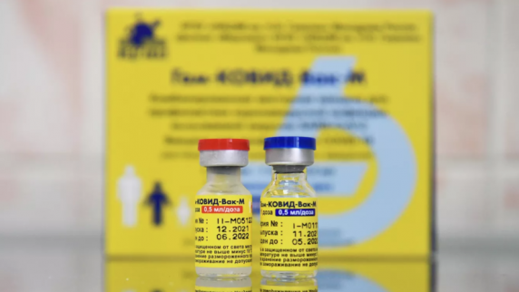 Более двух тысяч комплектов доз вакцины для подростков «Спутник М» доставили в Петербург