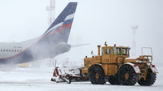 Международный аэропорт Краснодара закрыли из-за снегопада