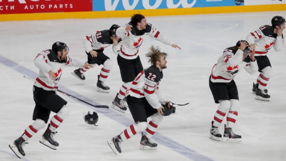 Канада сравнялась с Россией и СССР по победам на ЧМ по хоккею