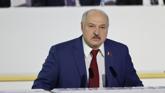 «Стоять на коленях и оправдываться не будем»: Лукашенко оценил инцидент с самолётом Ryanai...