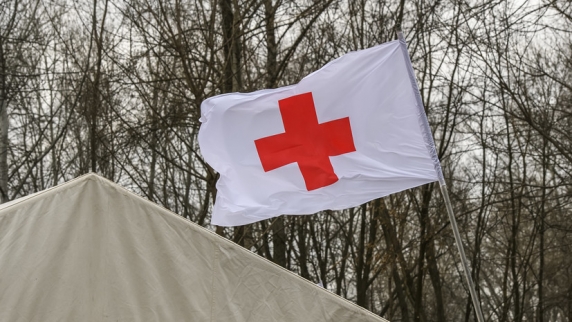 Красный Крест в России вводит ваучеры для покупки беженцами необходимых вещей