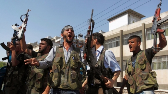 Умеренная оппозиция Сирии планирует объединение с террористами