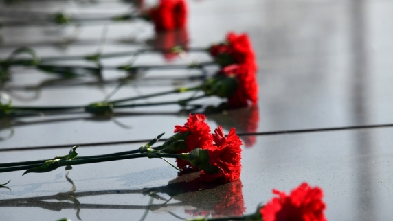 В Удмуртии активисты провели субботники на воинских мемориалах