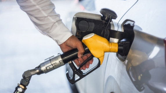 Специалист Вавилов прокомментировал ситуацию с ценами на бензин