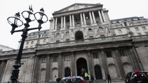 Банк Англии повысил базовую ставку до 0,5% с 0,25%