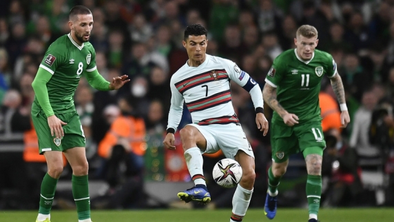<b>Португалия</b> сыграла вничью с Ирландией в отборе на ЧМ-2022