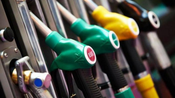 <b>Рост цен</b> на бензин ожидают к концу лета