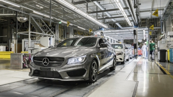 Российский завод <b>Mercedes</b>: начались пусконаладочные работы