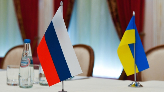 <b>Посольство</b> России призвало Лондон раскрыть роль в срыве переговоров по Украине