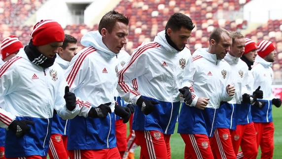 Российская футбольная сборная готовится к товарищескому матчу с французами