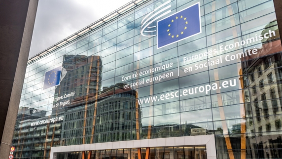 В ЕП подняли вопрос о возможных связях Еврокомиссии со структурами Сороса