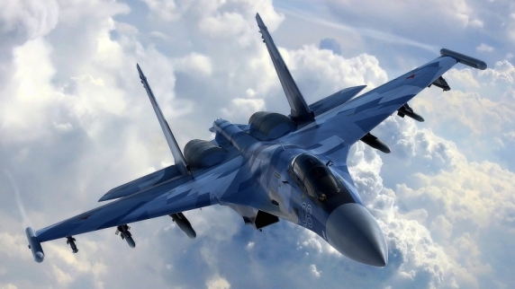 <b>Полет</b> Су-35 на российском авиашоу заставил американцев пооткрывать рты