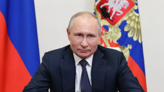 Путин не стал давать оценку уехавшим из России гражданам