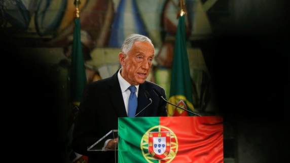 Президент Португалии распустил парламент и назначил дату новых парламентских выборов