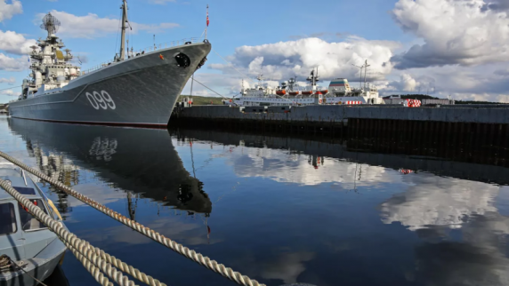 <b>Северный флот</b> заявил о планах по проведению подлёдных манёвров в 2023 году