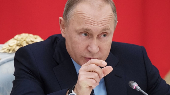 Путин поручил продлить <b>мораторий</b> на плановые проверки для малого бизнеса
