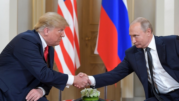 В Кремле подтвердили, что <b>разговор</b> Путина и Трампа в Хельсинки был жестким