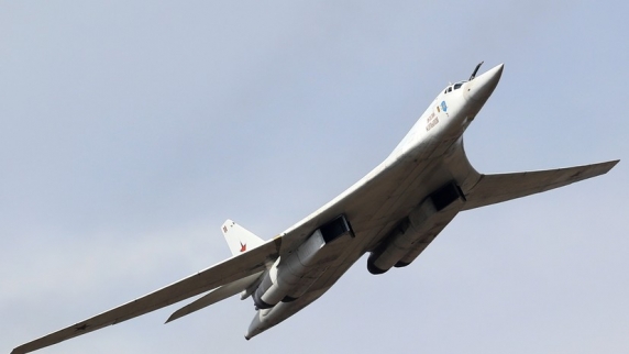 Ракетоносцы Ту-160 провели полёты над Баренцевым, Норвежским и Чёрным морями