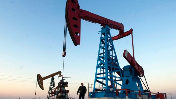 ОПЕК впервые с 2008 года договорилась об объемах сокращения добычи нефти
