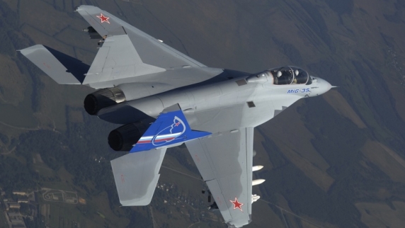 Парк легких истребителей ВКС России будет заменен новейшими МиГ-35