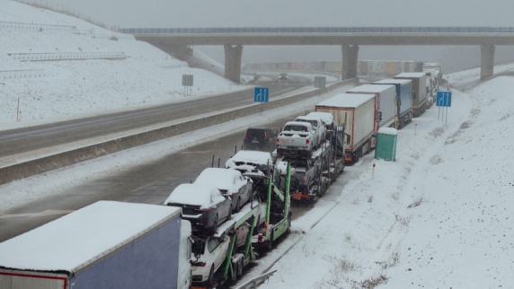 Власти Словакии «уважают право перевозчиков» протестовать на границе с Украиной