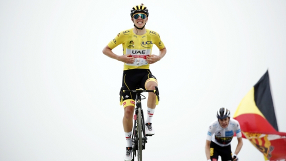 Погачар победил на 17-м этапе «Тур де Франс»