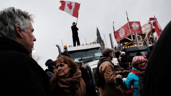 Суд канадского Онтарио вынес запрет на блокаду границы США и Канады