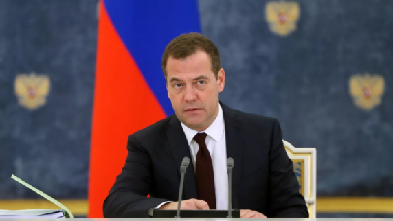 Медведев: борьба против внешнего врага важнее, чем межпартийные разногласия