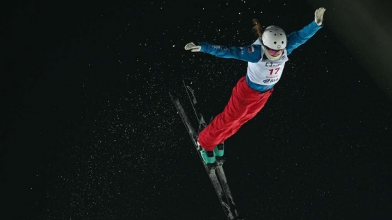 Российские спортсмены завоевали бронзу в командных соревнованиях в лыжной акробатике