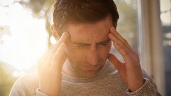 Невролог Шиндряева дала рекомендации по лечению головной боли
