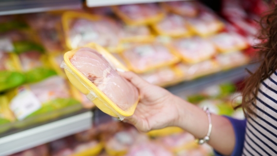 Минсельхоз предложил запретить вывоз некоторых видов мяса <b>птицы</b> на полгода