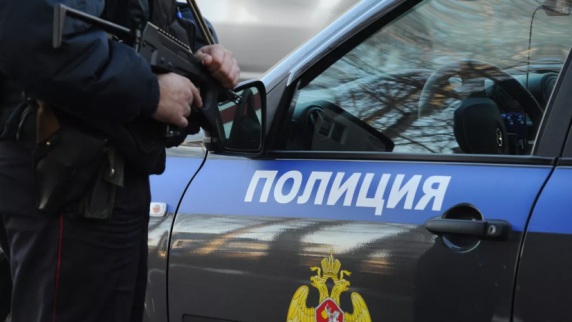 Мужчина взял заложников в цветочном магазине в Москве