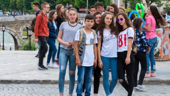 США помогут молодёжи Косова «культивировать толерантность»