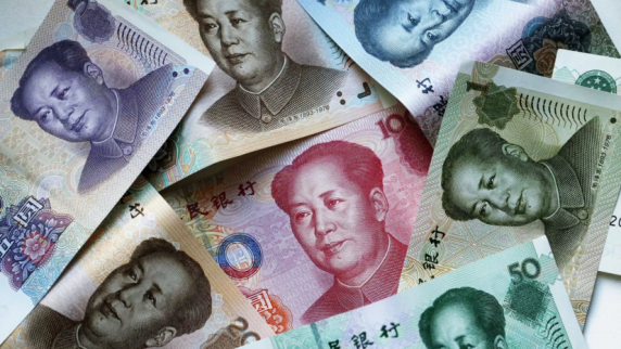 Аналитик Деев: курс юаня составит 12–12,5 рубля до конца апреля