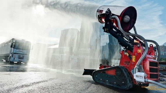 В Карелии изобрели <b>робот</b>ов, которые тушат пожар водяным туманом из микрокапель