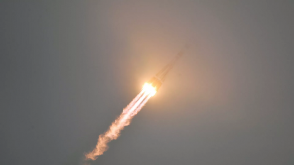 Ракета «Союз» с 34 спутниками OneWeb стартовала с <b>космодром</b>а Куру