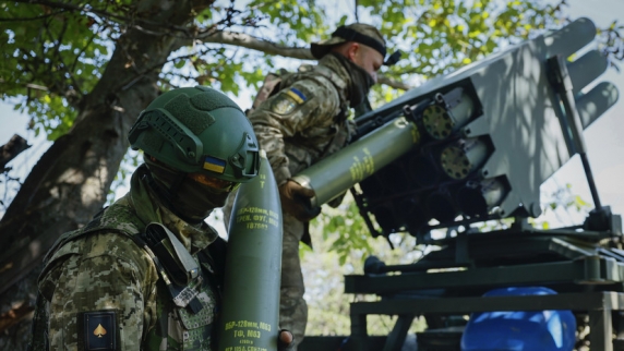 В Минобороны ФРГ назвали нереализуемым план <b>ЕС</b> передать Киеву 1 млн боеприпасов