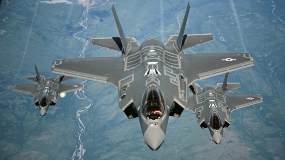 США исключают Турцию из программы поставок и производства истребителей F-35