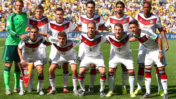Сборная Германии победила Мексику и вышла в <b>финал</b> Кубка конфедераций