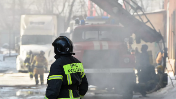Спасателям удалось локализовать <b>пожар</b> в отеле в центре Москвы