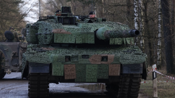 Глава Минобороны ФРГ Писториус: Берлин не сможет заменить Киеву каждый подбитый Leopard 2