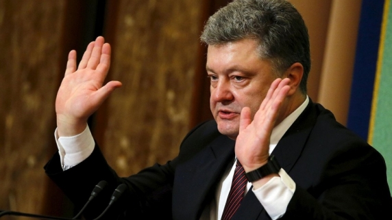 Перед финишем предвыборной гонки на Украине — новые <b>скандал</b>ы и громкие обвинения