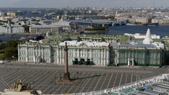 Петербург и <b>Тюменская область</b> заключили соглашение о сотрудничестве в сфере туризма