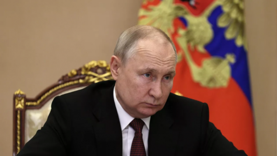 Путин: экономика России растёт, она стала крупнейшей в Европе