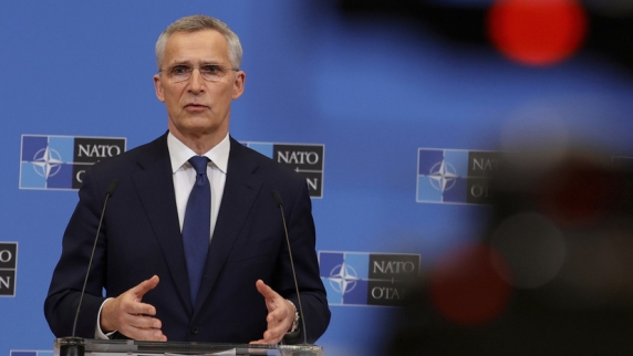 Столтенберг: члены НАТО предоставили Украине помощь как минимум на $8 млрд