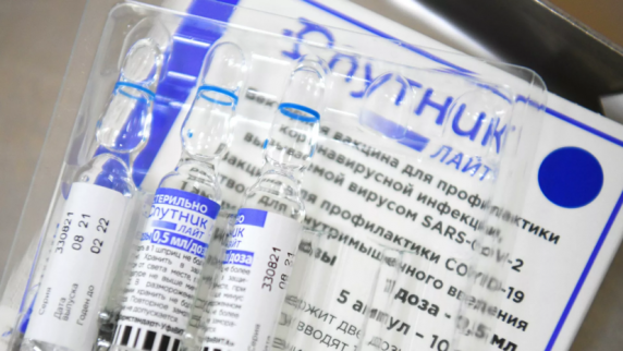В Псковской области закончилась <b>вакцина</b> «Спутник Лайт»