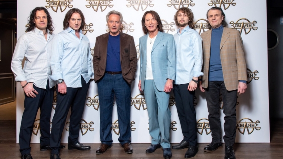 Группа «Земляне» выступит на юбилейном концерте Виктора Дробыша