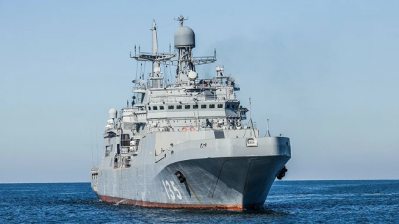 Отряд кораблей ВМФ России совершает переход из Средиземного моря в Чёрное для учений