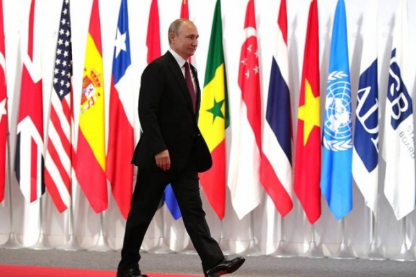 Больше десятка встреч в разных форматах провел на саммите «Большой двадцатки» Владимир Пут...